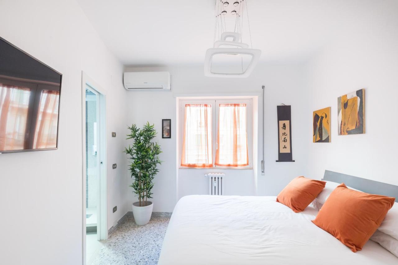 Amoretti Apartment, 6 Persone, 3 Camere, 2 Bagni, Balcone, Wi-Fi, Metro B Monti Tiburtini Róma Kültér fotó
