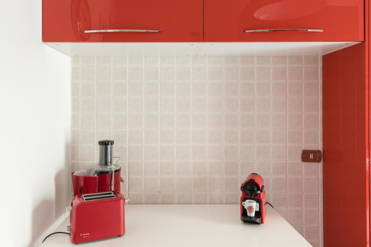Amoretti Apartment, 6 Persone, 3 Camere, 2 Bagni, Balcone, Wi-Fi, Metro B Monti Tiburtini Róma Kültér fotó