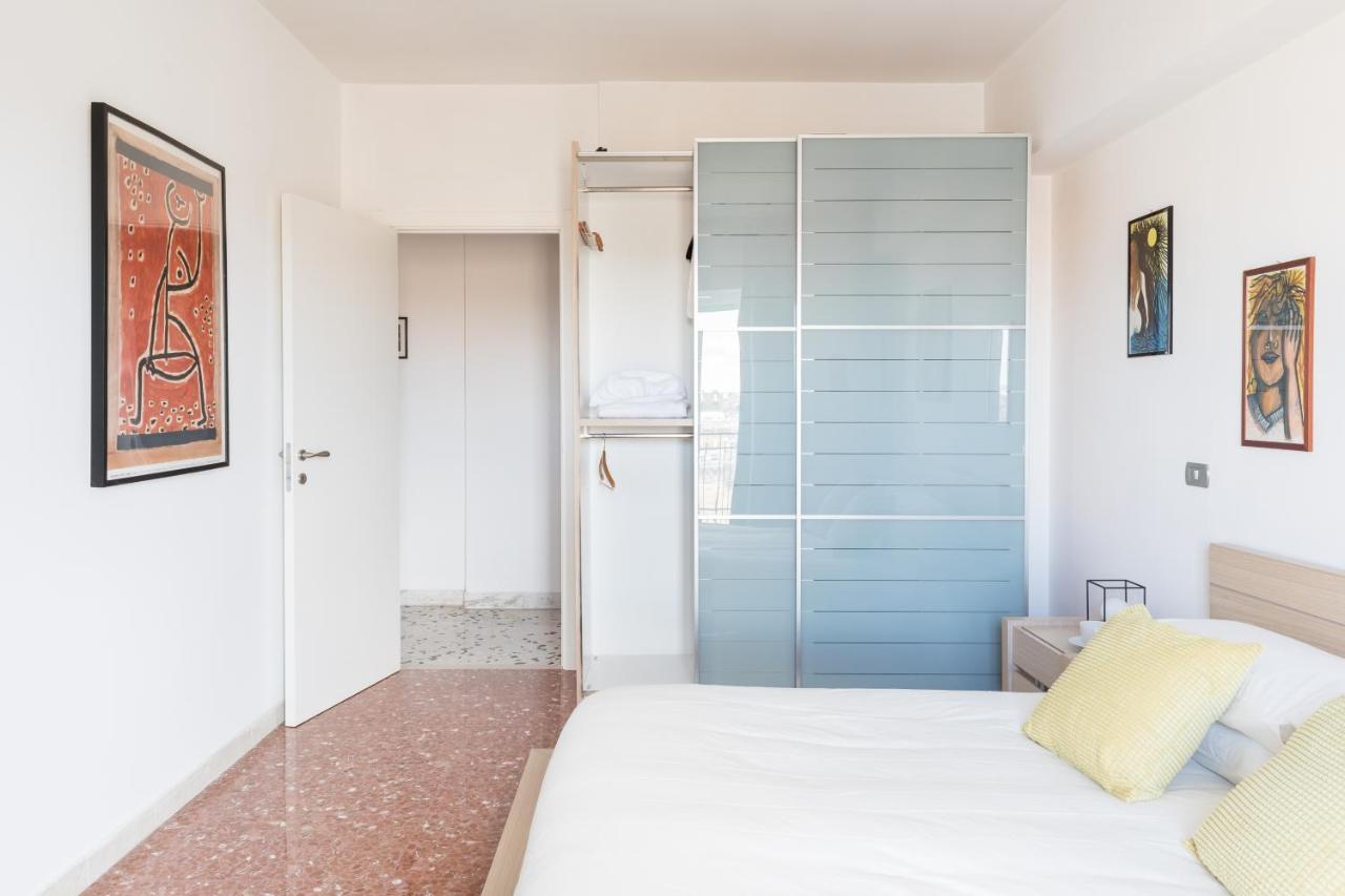 Amoretti Apartment, 6 Persone, 3 Camere, 2 Bagni, Balcone, Wi-Fi, Metro B Monti Tiburtini Róma Kültér fotó