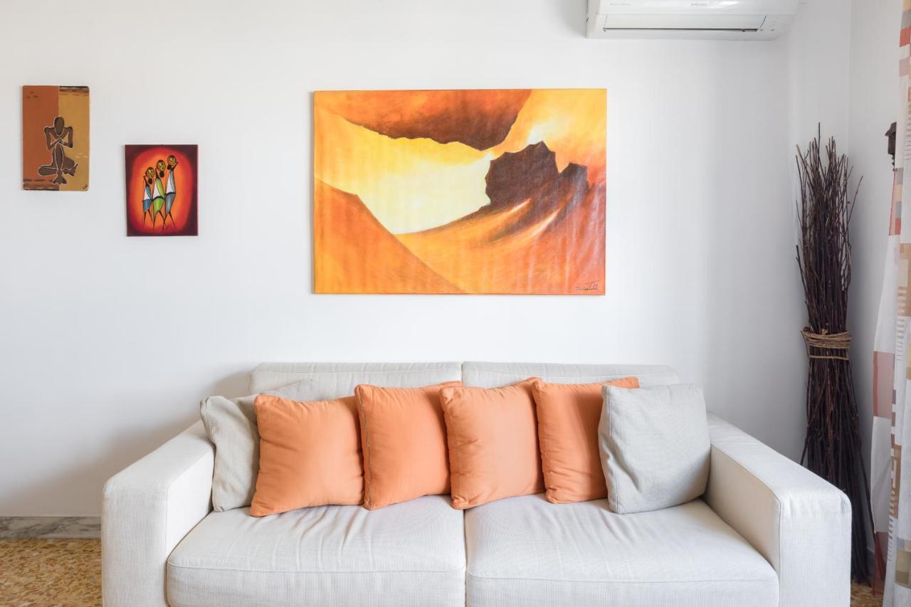 Amoretti Apartment, 6 Persone, 3 Camere, 2 Bagni, Balcone, Wi-Fi, Metro B Monti Tiburtini Róma Kültér fotó